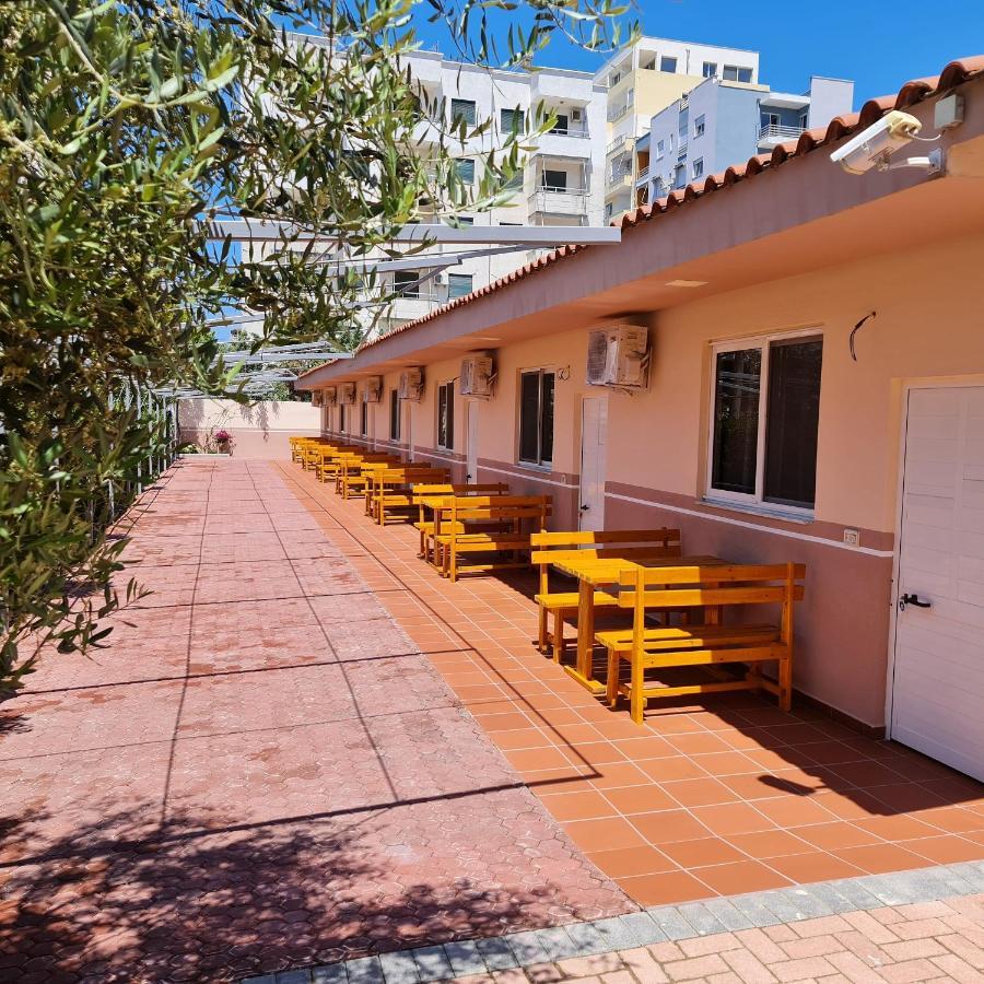 Vila Ivina Durrës Exteriér fotografie