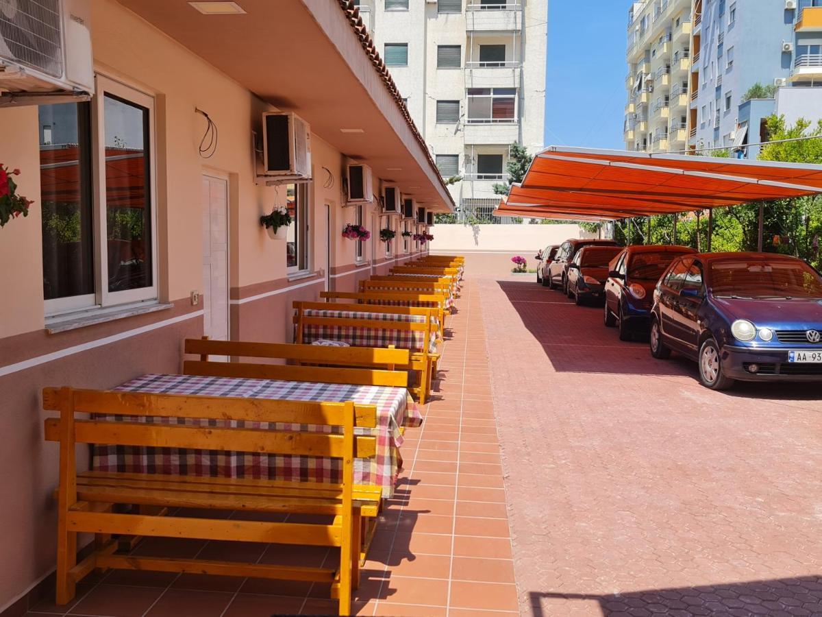 Vila Ivina Durrës Exteriér fotografie